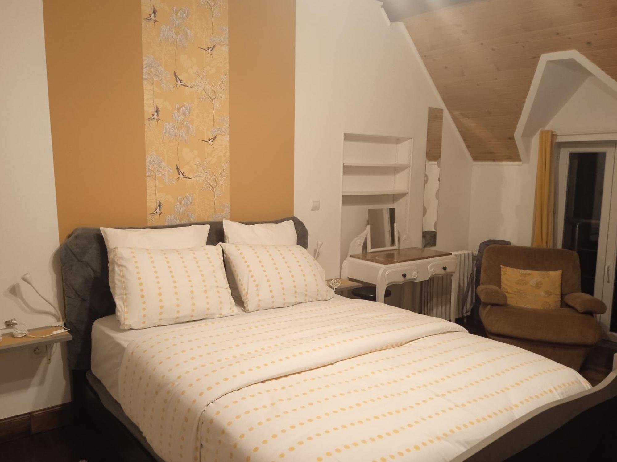 Ferienhaus Maison De Sol & Piper Gombergean